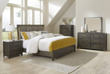 Scarlett King 4 Piece Bedroom Set