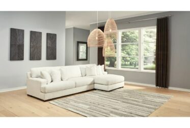 Zada 2 Piece Sectional With Chaise