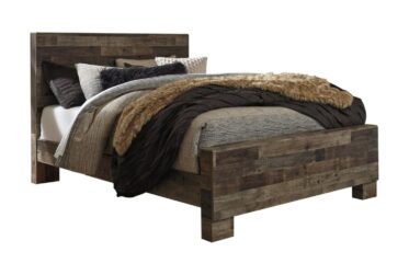 Derekson Queen Panel Bed