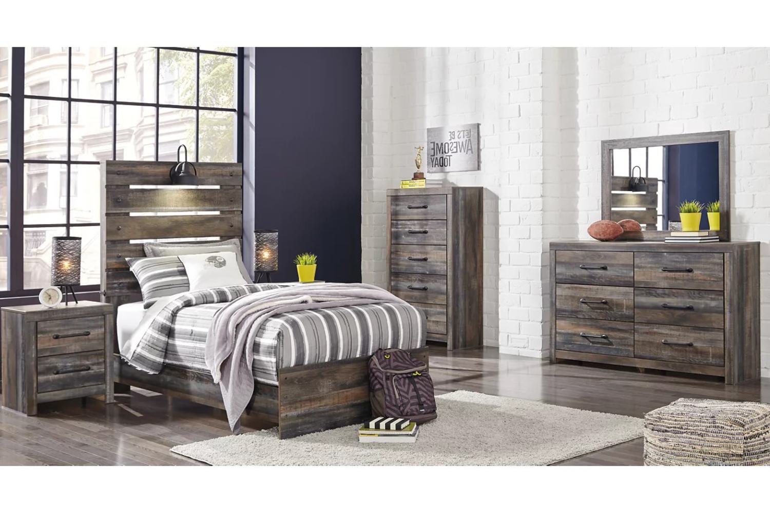 Drystan Twin Panel 4 Piece Bedroom Set
