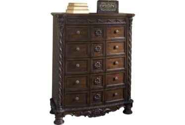 North Shore Chest