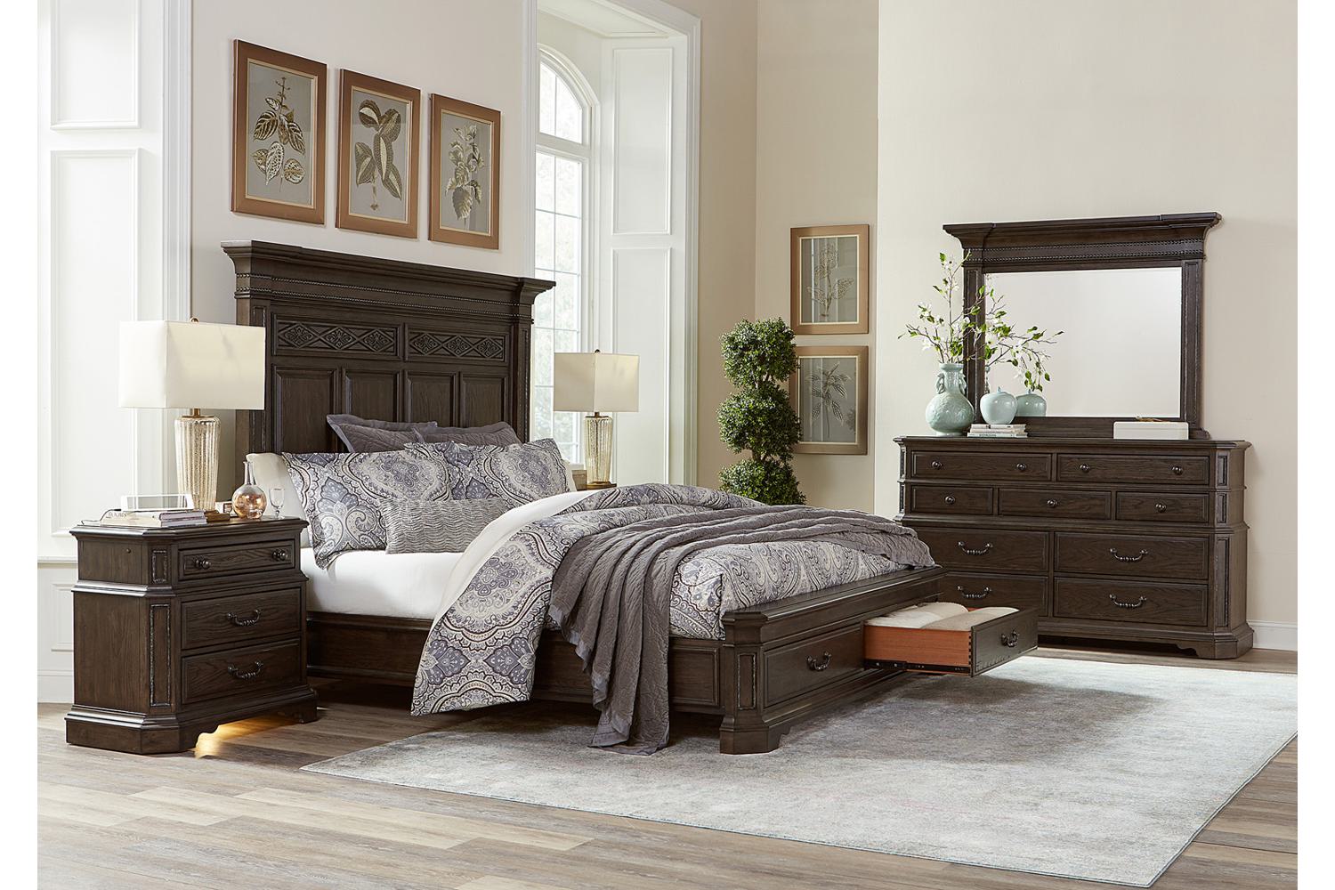 Foxhill Queen Storage 4 Piece Bedroom Set