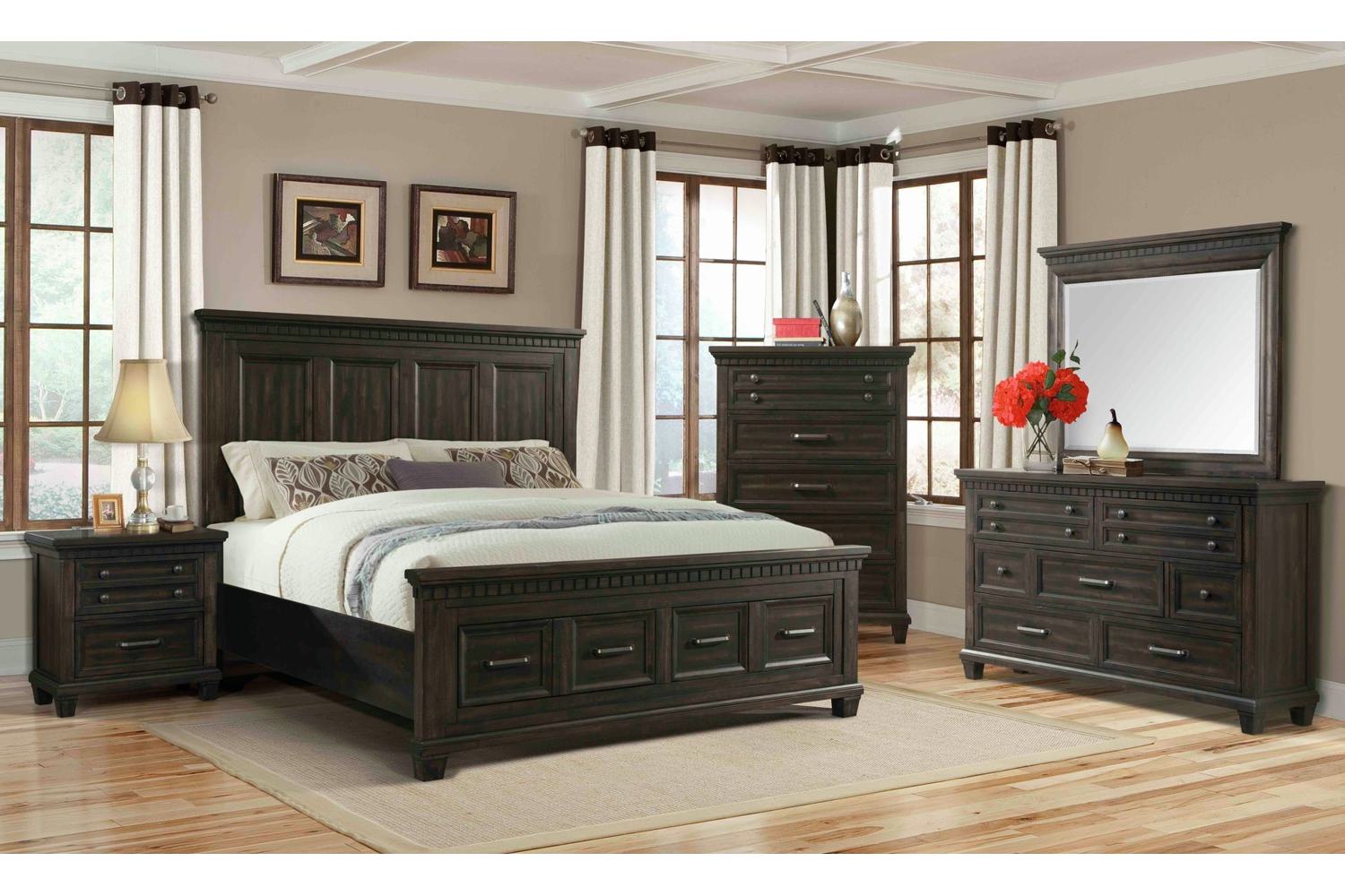 McCabe King Storage 4 Piece Bedroom Set
