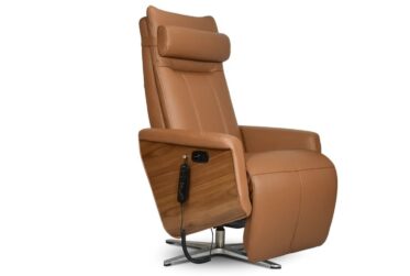 Svago Swivel Toffee Zero Gravity Chair