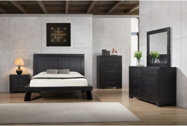 Allan Black Queen 4 Piece Bedroom Set