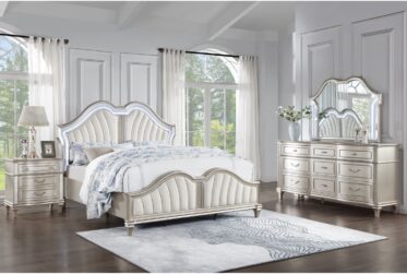 Evangeline Silver Oak Queen 4 Piece Bedroom