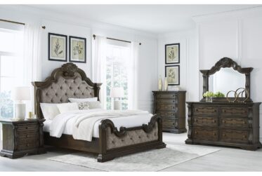 Maylee Brown Upholstered Queen 4 Piece Bedroom Set