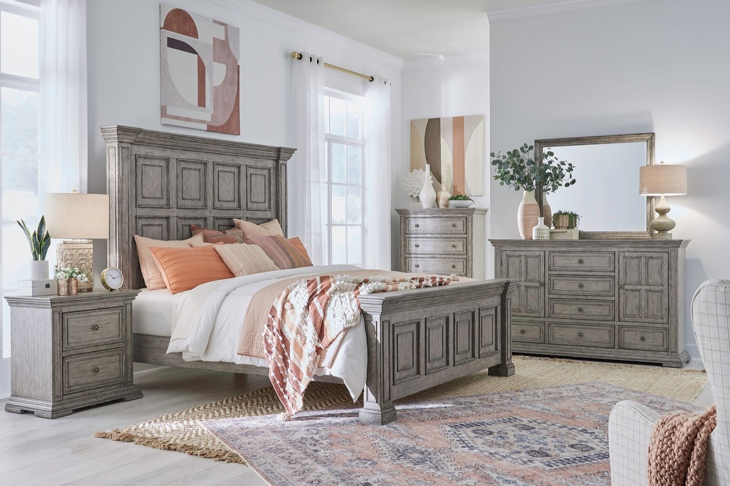 Big Valley Gray Queen 5 Piece Bedroom Set