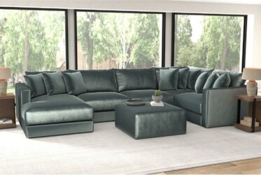 Remington Pine 5-Piece Sectional With Left Chaise