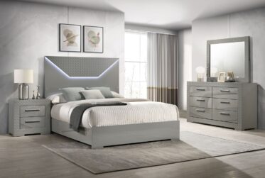 Ives Gray Queen 4 Piece Bedroom Set With LED