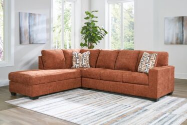 Aviemore Spice 2-Piece Sectional With Left Chaise