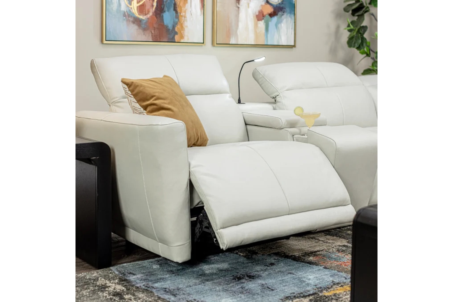 NUMBER NINE スカル & GOTHAM CITY クッションセット 9005 Fog Leather 6-Piece Power Reclining Sectional - Georgia