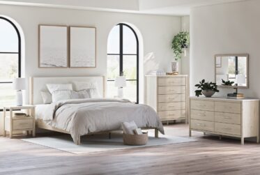 Cadmori Two-Tone Queen Upholstered 5 Piece Bedroom Set