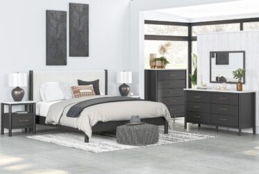 Cadmori Black King Upholstered 5 Piece Bedroom Set