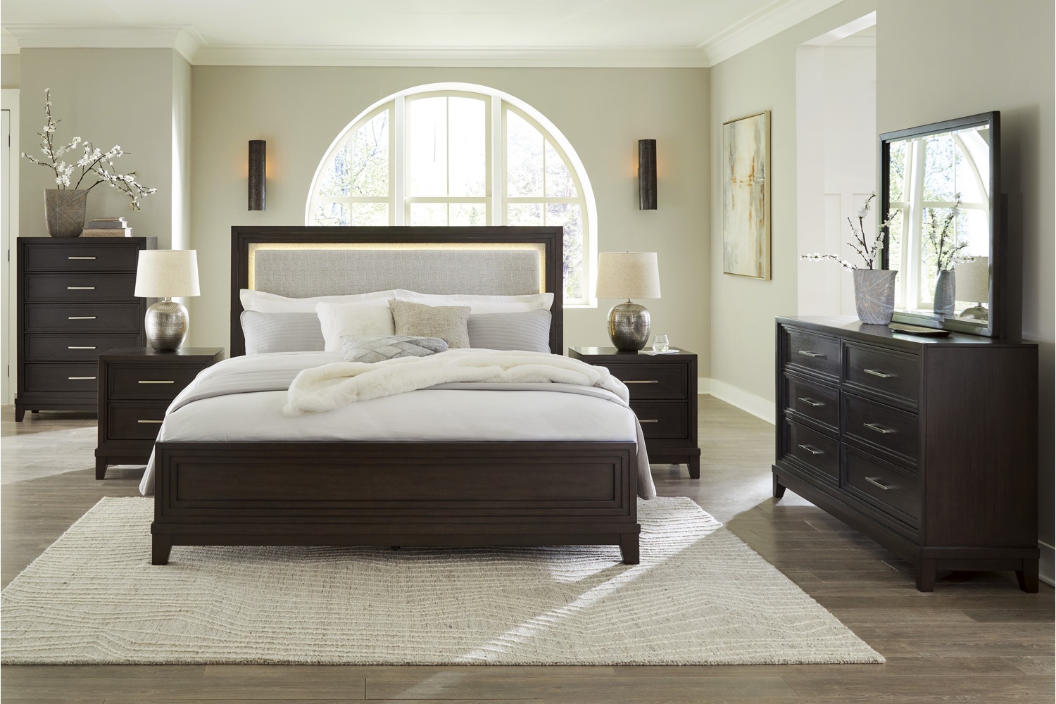 Neymorton Queen Upholstered LED 5 Piece Bedroom Set