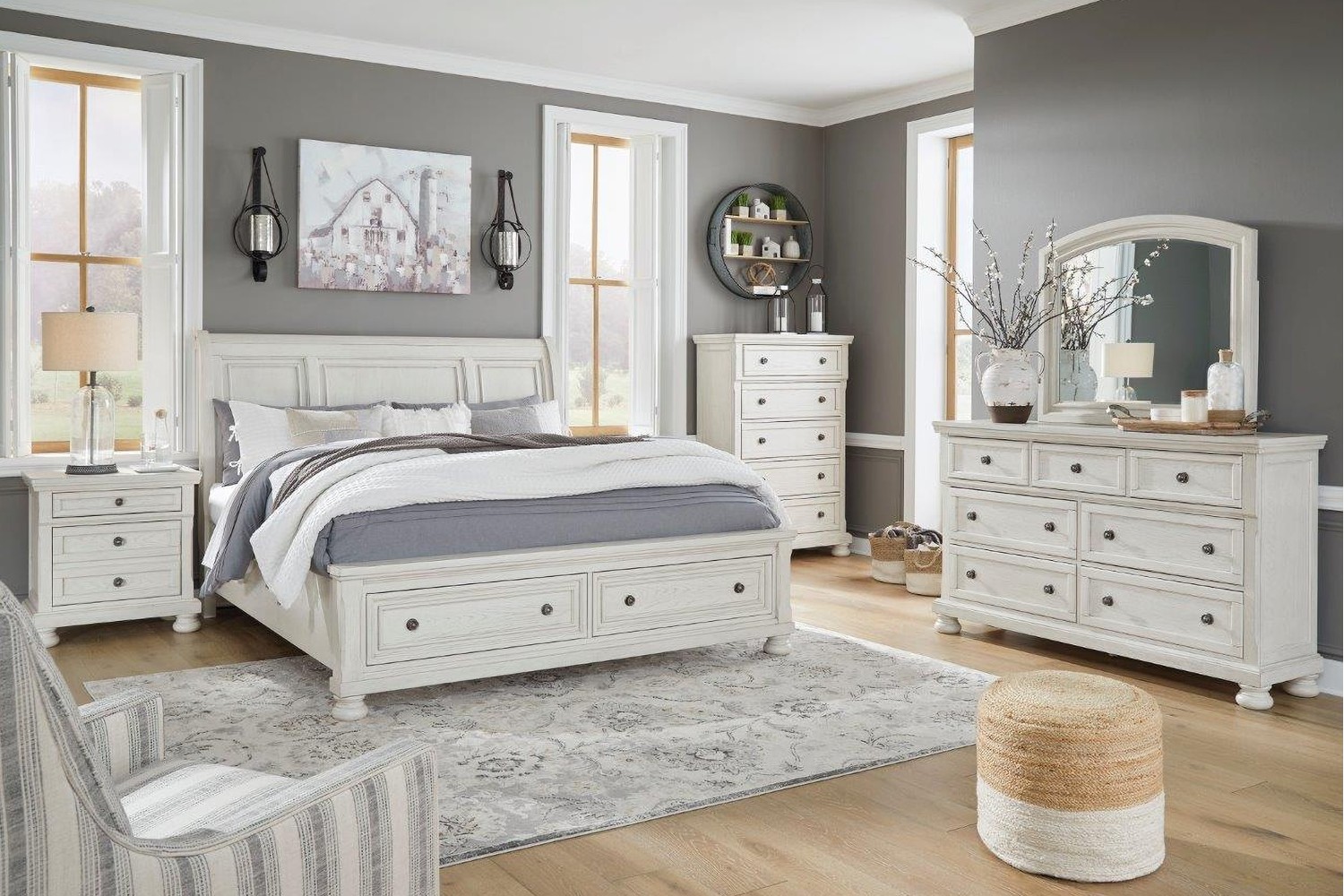 Robbinsdale Antique White Queen Sleigh 5 Piece Bedroom Set