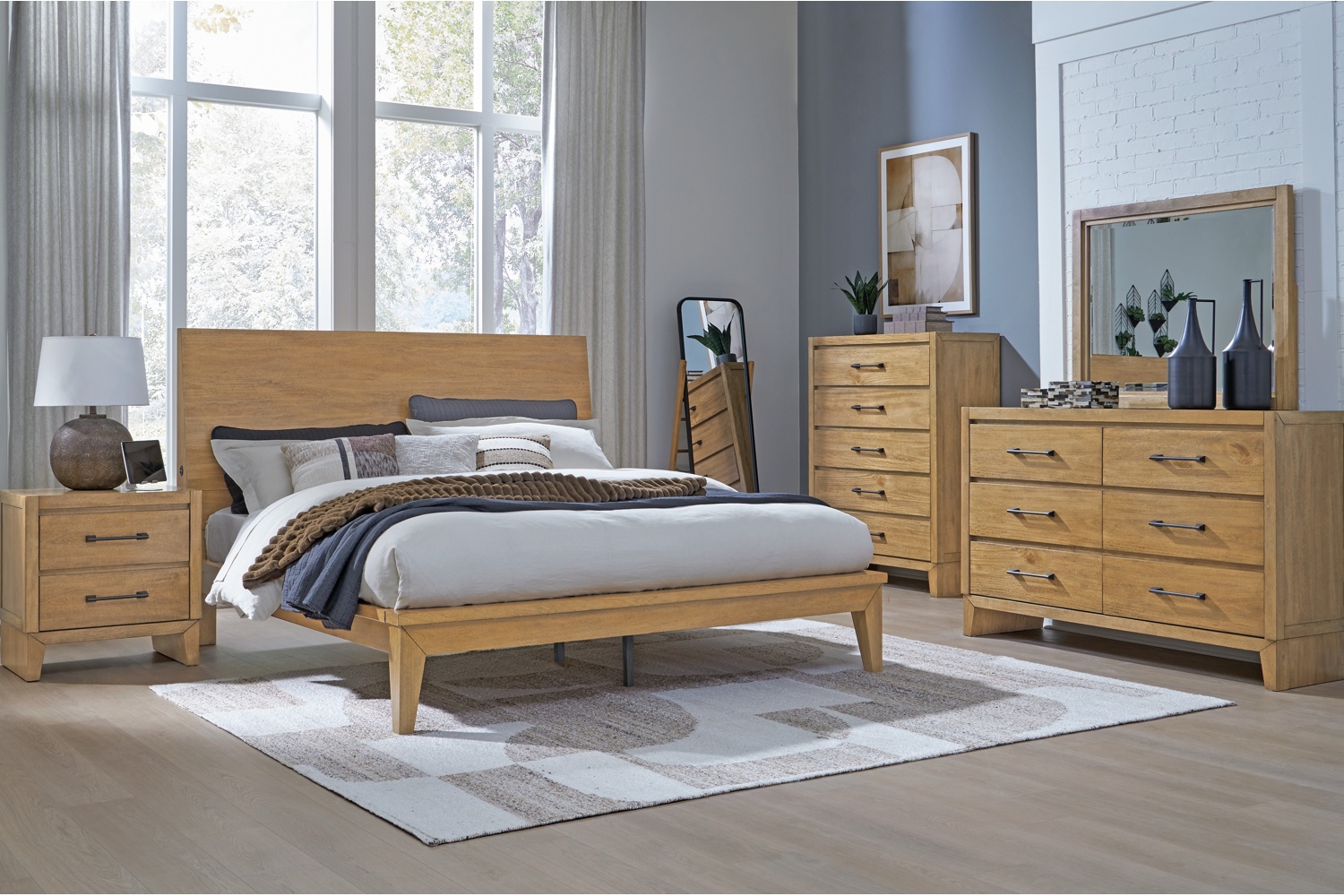 Sherbana Queen 5 Piece Bedroom Set