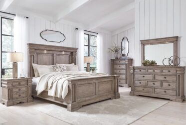 Blairhurst Queen 5 Piece Bedroom Set