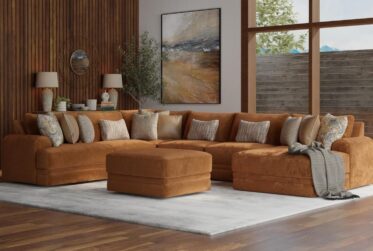 Cimarron 6-Piece Sectional With Right Chaise